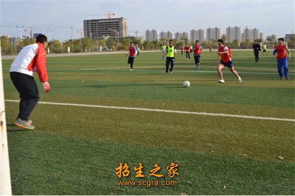 學(xué)生運(yùn)動(dòng)