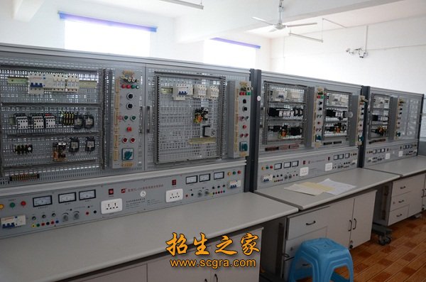 實(shí)訓(xùn)室