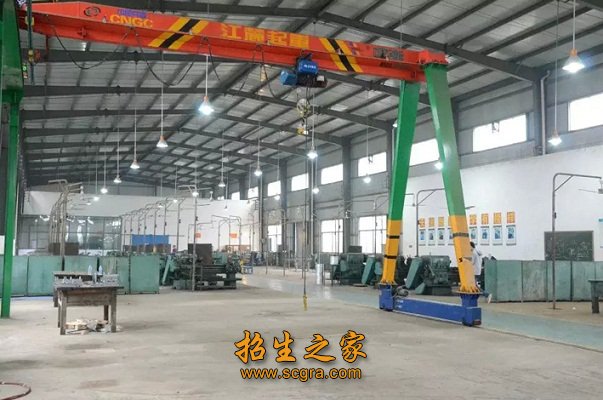 實(shí)訓(xùn)車間