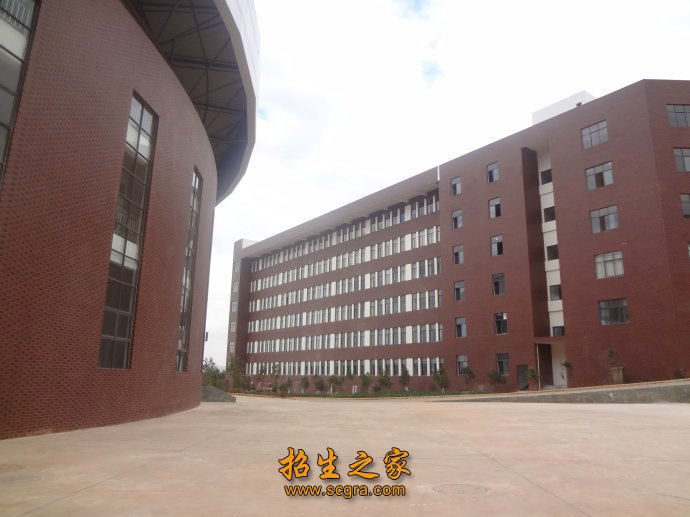 校園建筑 校園建筑