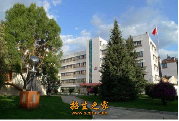 昆明市財經(jīng)商貿(mào)學(xué)校