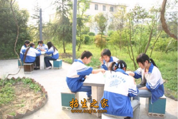 南充電子工業(yè)學(xué)校辦學(xué)優(yōu)勢(shì)_學(xué)校管理