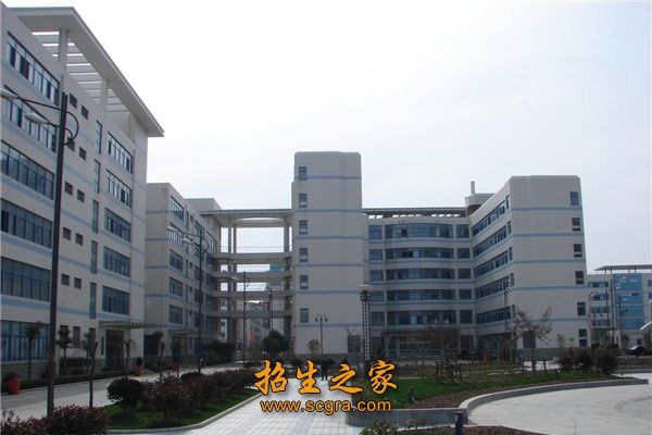 鹽城幼兒師范高等?？茖W(xué)校