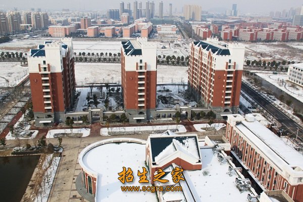 江陰華姿職業(yè)學校