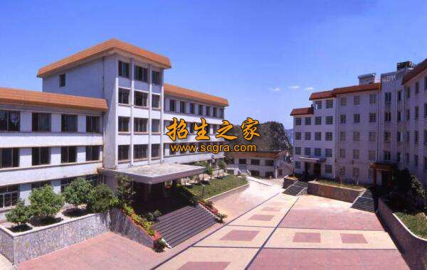 貴陽市城鄉(xiāng)建設(shè)學(xué)校