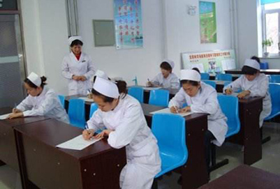 護(hù)士考完中級后多久可以考副高？