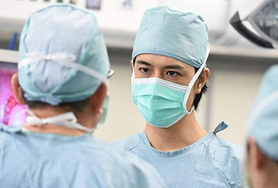 學(xué)口腔醫(yī)學(xué)專業(yè)真的不能做醫(yī)生嗎