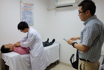 高考想報(bào)考臨床醫(yī)學(xué)請(qǐng)問這個(gè)專業(yè)好嗎