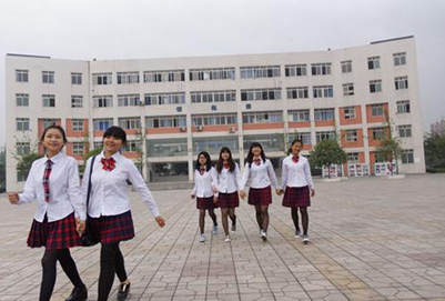 2020年成都指南針職業(yè)技術(shù)學(xué)校招生辦聯(lián)系電話