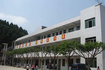 四川省三臺縣劉營職業(yè)高級中學(xué)校地址在哪里?