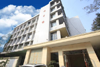 綿陽(yáng)市藝術(shù)學(xué)校地址在哪里?