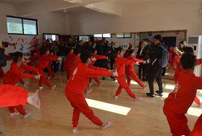 2020年德陽(yáng)舞蹈學(xué)校招生對(duì)象及招生條件