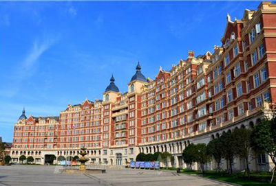 成都航空旅游職業(yè)學(xué)校地址在哪里?