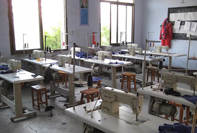 榮縣職教中心(榮縣職高/榮縣技工學(xué)校)服裝制作與生產(chǎn)管理