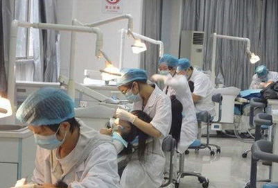 成都信息技術(shù)學校醫(yī)學護理2