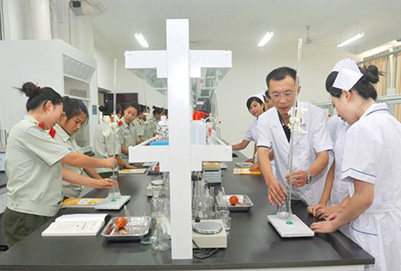 成都信息技術(shù)學校醫(yī)學護理3