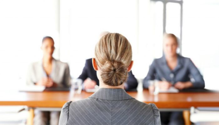 高鐵專業(yè)面試時(shí)要注意什么？