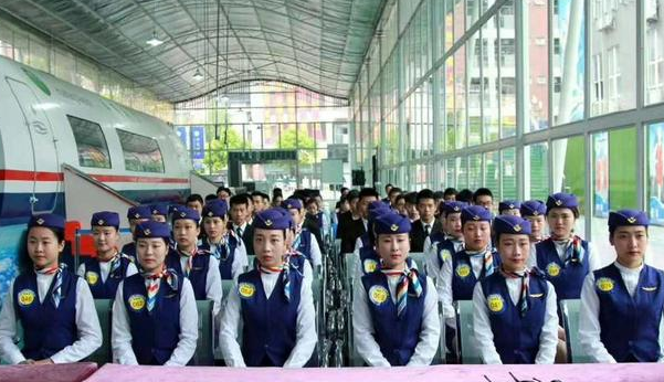 成都華商理工職業(yè)學(xué)校