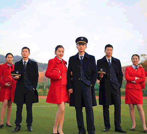 高鐵乘務(wù)員