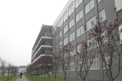 成都機(jī)電學(xué)校招生