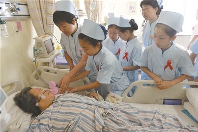 四川省人民醫(yī)院護士學(xué)校