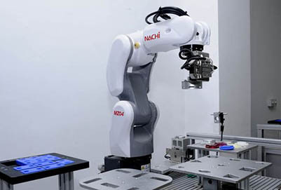 四川省簡陽市高級職業(yè)中學工業(yè)機器人 四川省簡陽市高級職業(yè)中學工業(yè)機器人