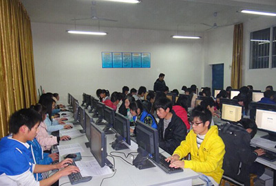 宜賓縣柳嘉職業(yè)技術(shù)學(xué)校高規(guī)格微機(jī)室（共15間）