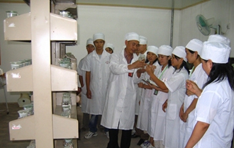 成都中醫(yī)藥大學(xué)附屬醫(yī)院針灸學(xué)校龍泉校區(qū)