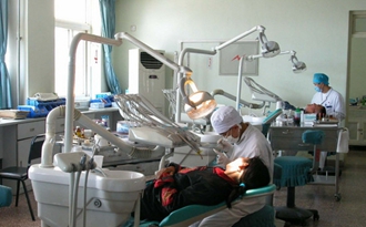 成都中醫(yī)藥大學(xué)附屬醫(yī)院針灸學(xué)校龍泉校區(qū) 成都中醫(yī)藥大學(xué)附屬醫(yī)院針灸學(xué)校龍泉校區(qū)