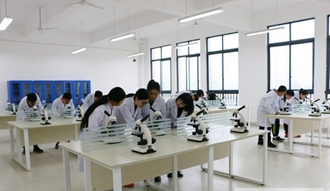 樂山市醫(yī)藥科技學校成都校區(qū)