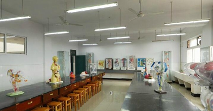 四川省南充衛(wèi)生學(xué)校設(shè)備