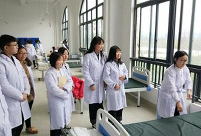 樂山市醫(yī)藥科技學(xué)校（成都校區(qū)）基礎(chǔ)護(hù)理實(shí)訓(xùn)1（浦江）