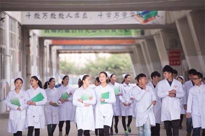 遂寧職高學(xué)生可以讀嗎？學(xué)校有什么優(yōu)勢(shì)？