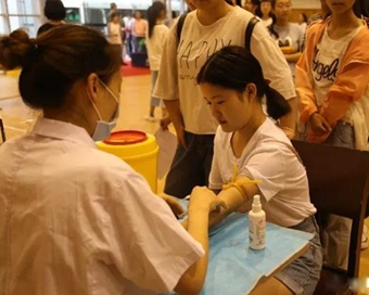 四川省城市職業(yè)技術(shù)學(xué)院軍訓(xùn)拉開序幕