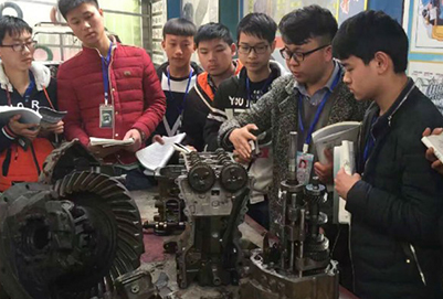 宜賓市翠屏區(qū)天成職業(yè)技術(shù)學(xué)校汽車(chē)專(zhuān)業(yè)