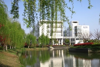 四川省五月花專修學(xué)院地址在哪里