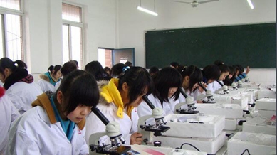 眉山衛(wèi)生職業(yè)學(xué)校教學(xué)活動(dòng) 眉山衛(wèi)生職業(yè)學(xué)校教學(xué)活動(dòng)