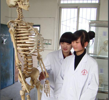 眉山衛(wèi)生職業(yè)學(xué)校教學(xué)活動(dòng)