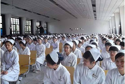 高中生讀成都衛(wèi)校護理專業(yè)是幾年