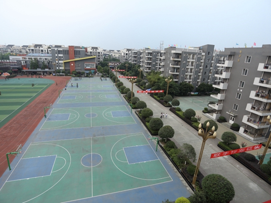 成都市機(jī)電工程學(xué)校招生專業(yè)及特色班級(jí)