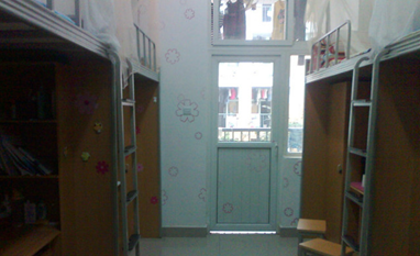 成都大學(xué)醫(yī)護(hù)學(xué)院宿舍