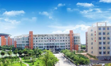 （四川衛(wèi)生康復(fù)職業(yè)學(xué)院）校園環(huán)境