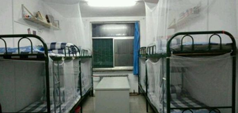 （四川省紅十字衛(wèi)生學(xué)校）宿舍02