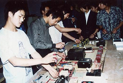 四川省達(dá)州鳳凰職業(yè)技術(shù)學(xué)校電子電器專業(yè)