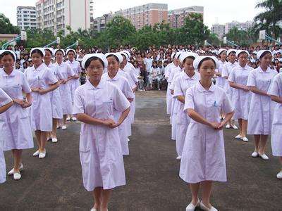 女生就讀衛(wèi)校有什么樣的優(yōu)勢(shì)