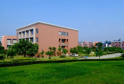 鐵路衛(wèi)生學校好嗎?