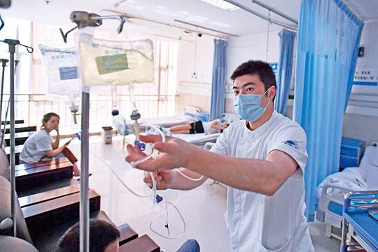 2020年成都職業(yè)技術(shù)學(xué)校的男護理的發(fā)展趨勢