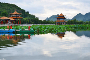 安龍縣職業(yè)技術(shù)學(xué)校圖片 安龍縣職業(yè)技術(shù)學(xué)校圖片