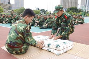 新生軍訓內(nèi)容