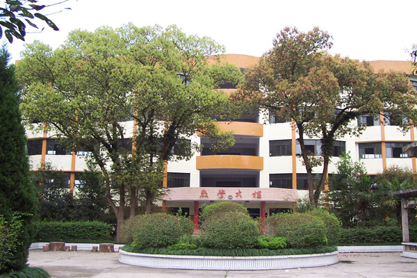 達州職業(yè)學校